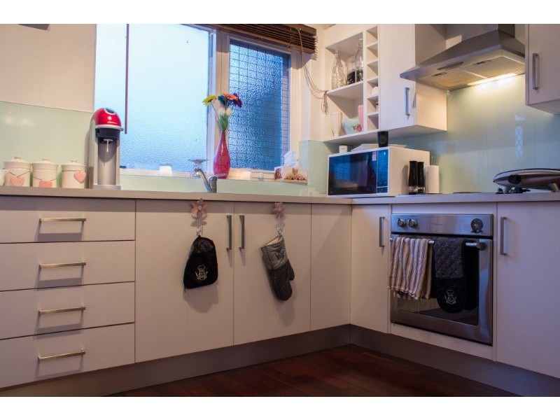 1/8a Jervois Street, Glenelg North SA 5045