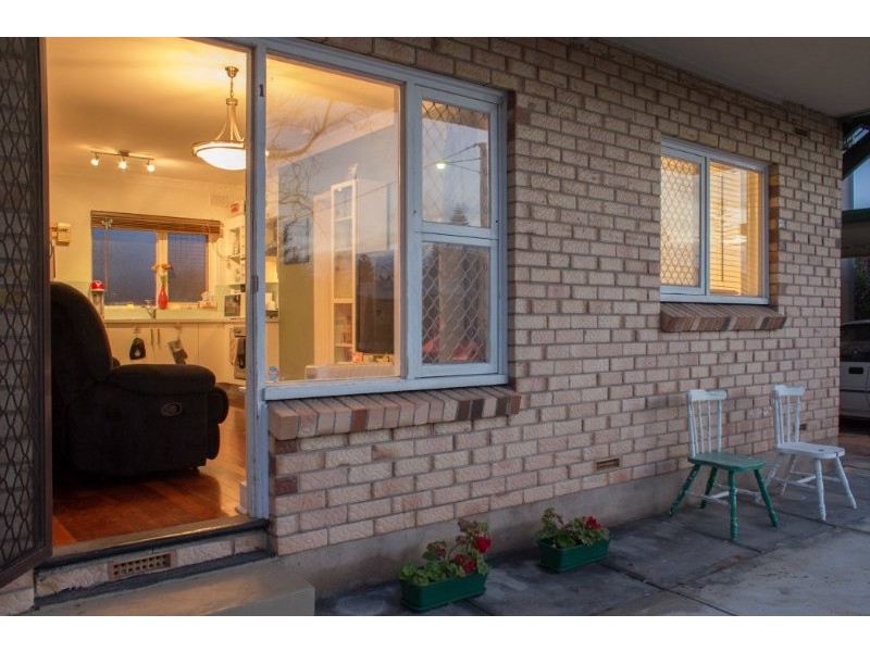 1/8a Jervois Street, Glenelg North SA 5045