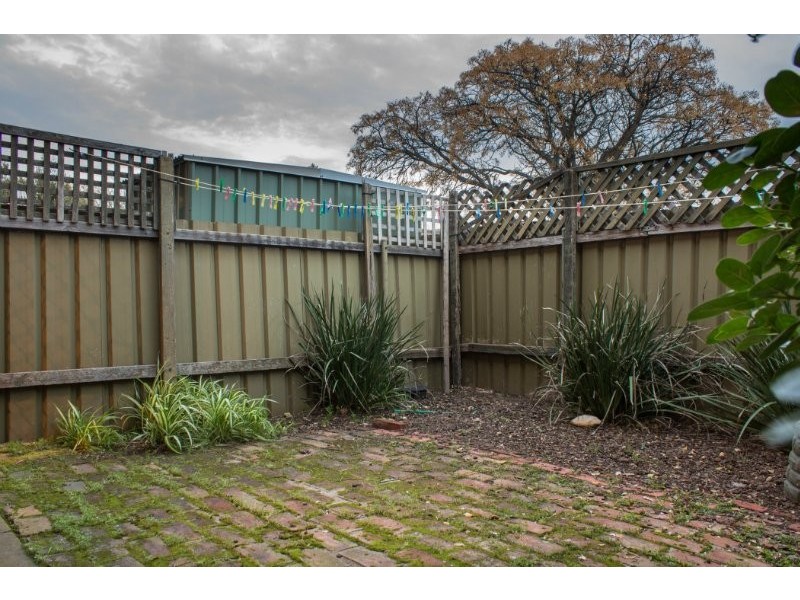 1/8a Jervois Street, Glenelg North SA 5045