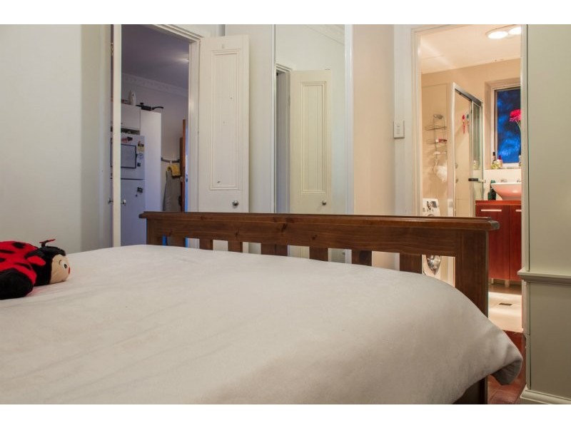 1/8a Jervois Street, Glenelg North SA 5045