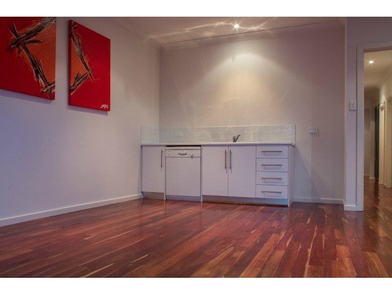 8A Harvey Crescent, Aldinga Beach SA 5173
