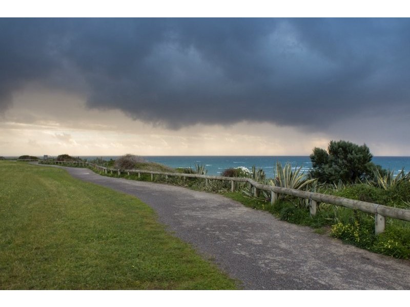 8A Harvey Crescent, Aldinga Beach SA 5173