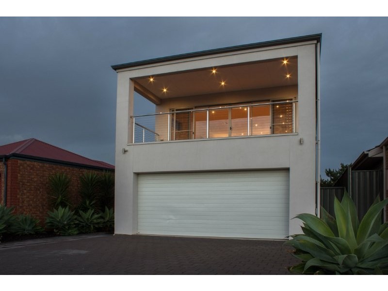 8A Harvey Crescent, Aldinga Beach SA 5173