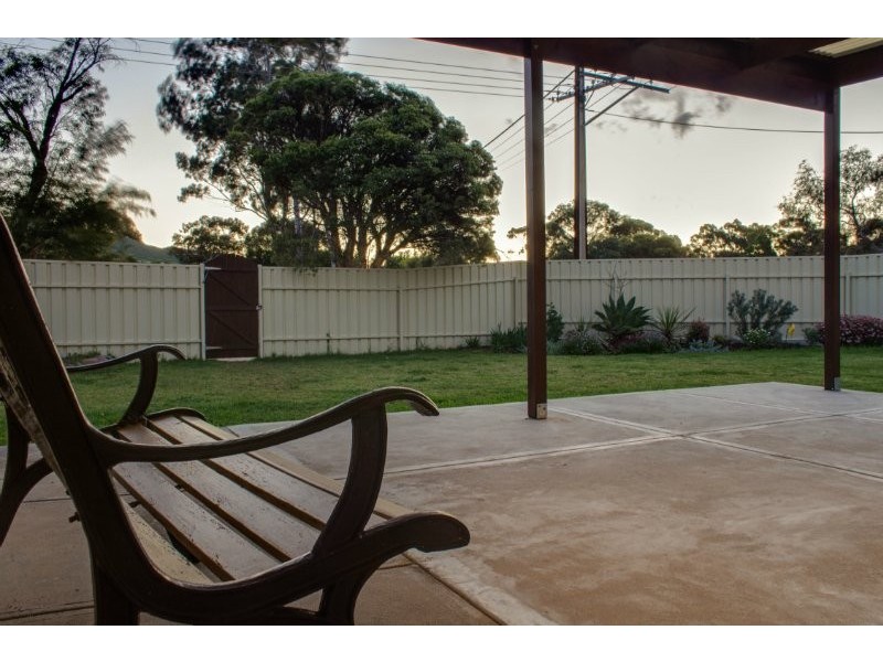 8 William Court, Happy Valley SA 5159