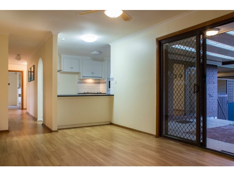 8 William Court, Happy Valley SA 5159