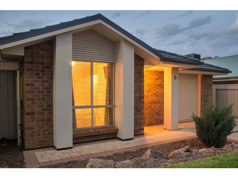 9 Rajah Street, Morphett Vale SA 5162