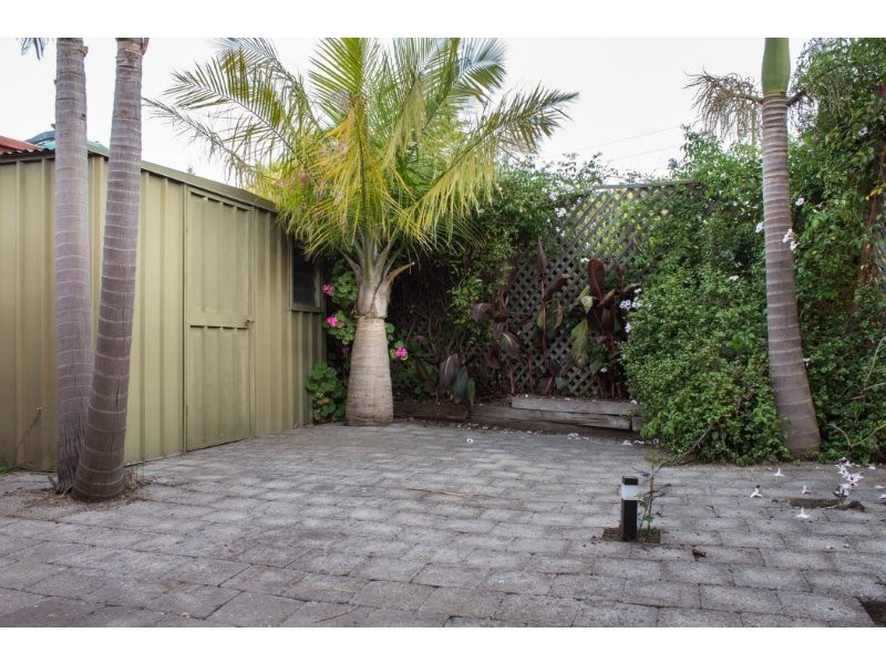 1/2 Ellis Street, Morphett Vale SA 5162