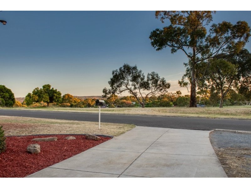 38 Braeside Avenue, Reynella East SA 5161