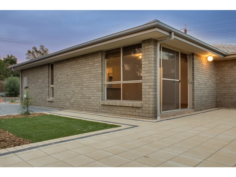 42 Seaview Road, Morphett Vale SA 5162