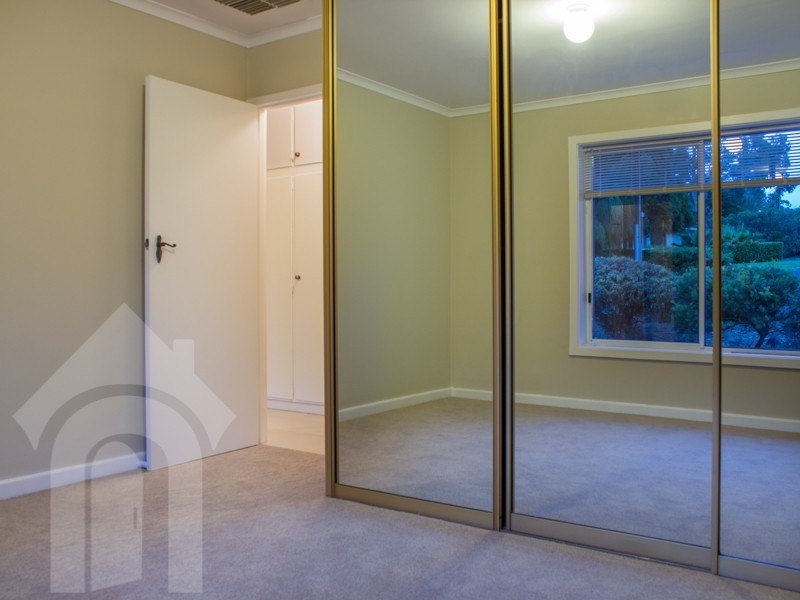 33 Ashton Rise, Huntfield Heights SA 5163