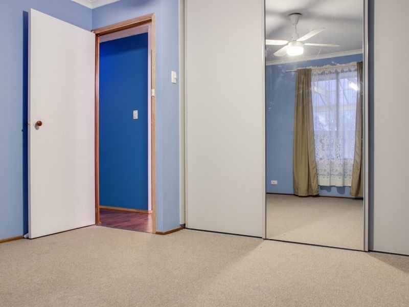 4 Deakin Court, Trott Park SA 5158