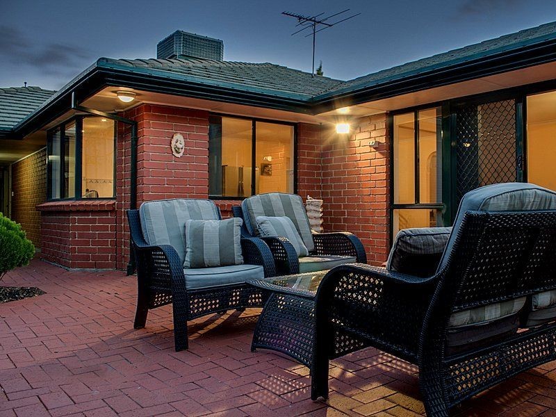 64 Investigator Drive, Woodcroft SA 5162