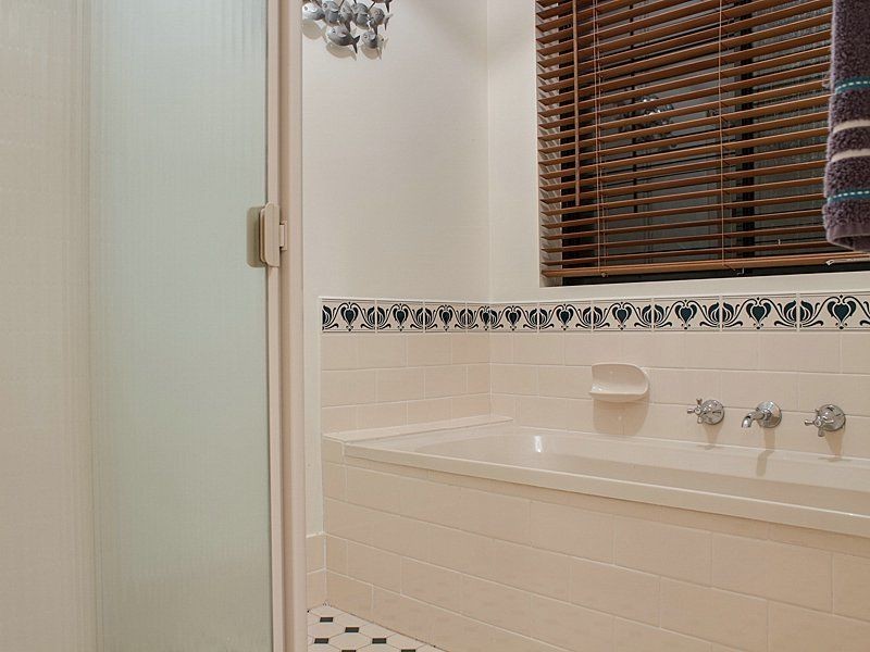 64 Investigator Drive, Woodcroft SA 5162