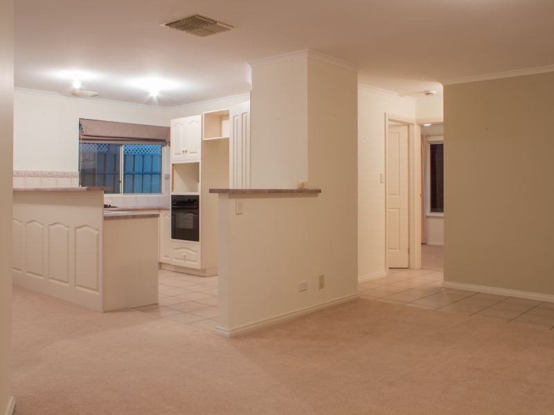 55a Dorrien Avenue, Woodcroft SA 5162
