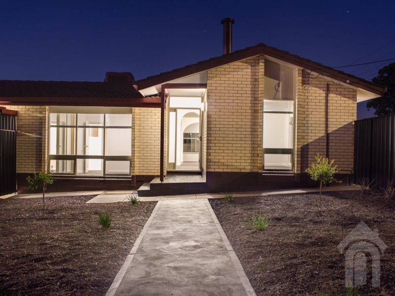 17 Salisbury Avenue, Morphett Vale SA 5162