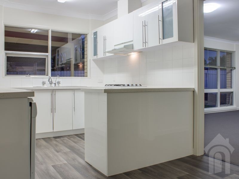 17 Salisbury Avenue, Morphett Vale SA 5162