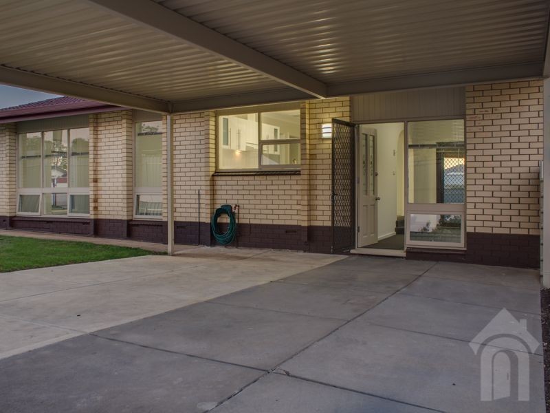 17 Salisbury Avenue, Morphett Vale SA 5162