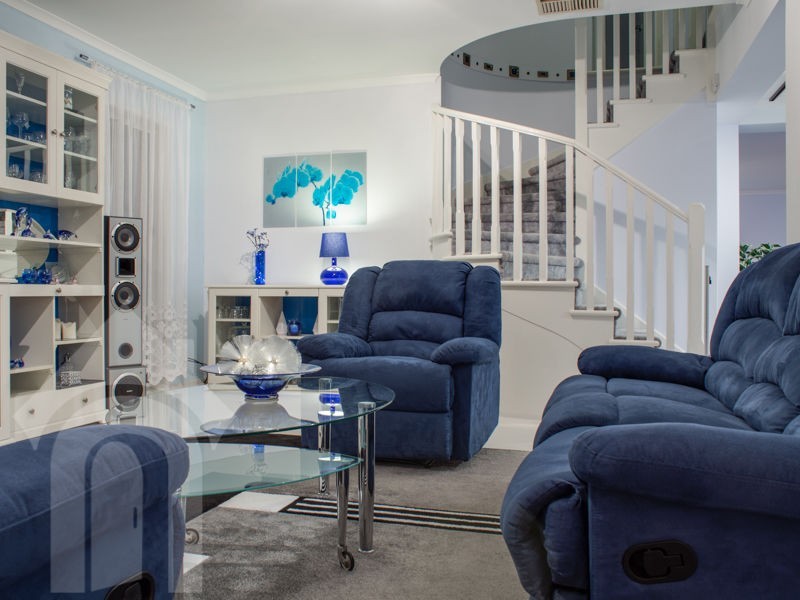 15 Freebairn Drive, Hallett Cove SA 5158