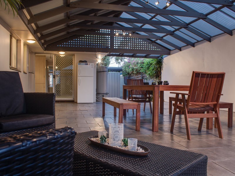 21 Grazing Avenue, Morphett Vale SA 5162
