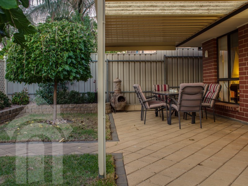 43 Shillabeer Crescent, Woodcroft SA 5162