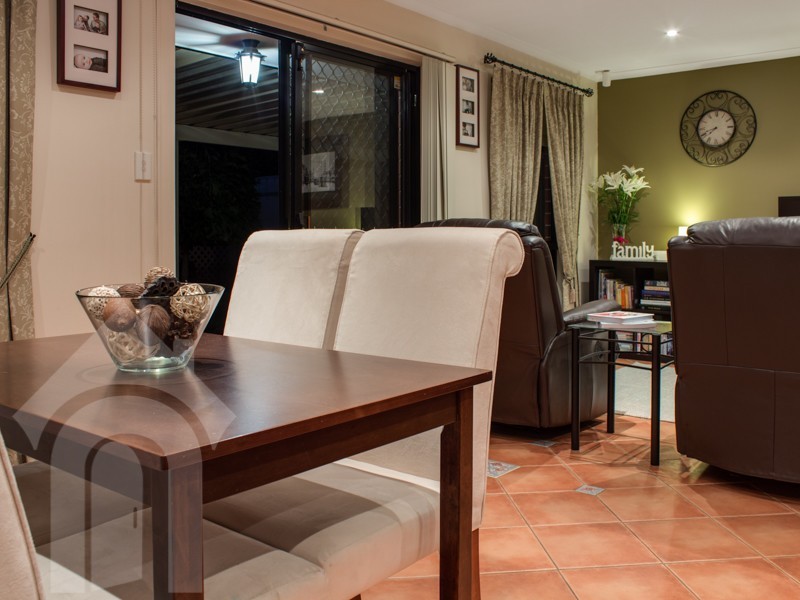 43 Shillabeer Crescent, Woodcroft SA 5162