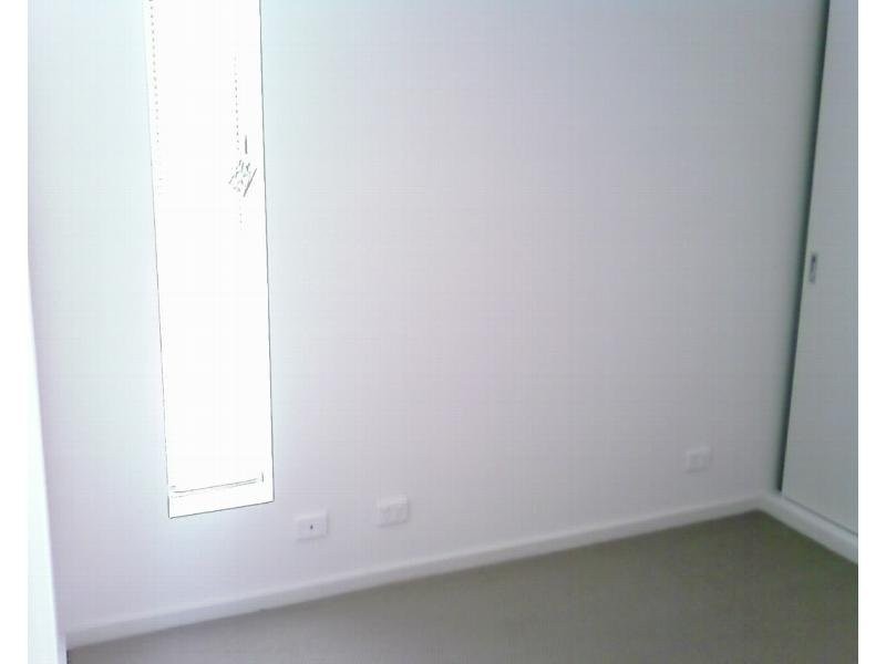 2/75 Droop Street, Footscray VIC 3011