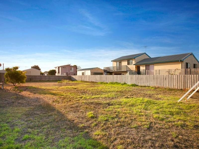 10 Tampa Road, Cape Woolamai VIC 3925