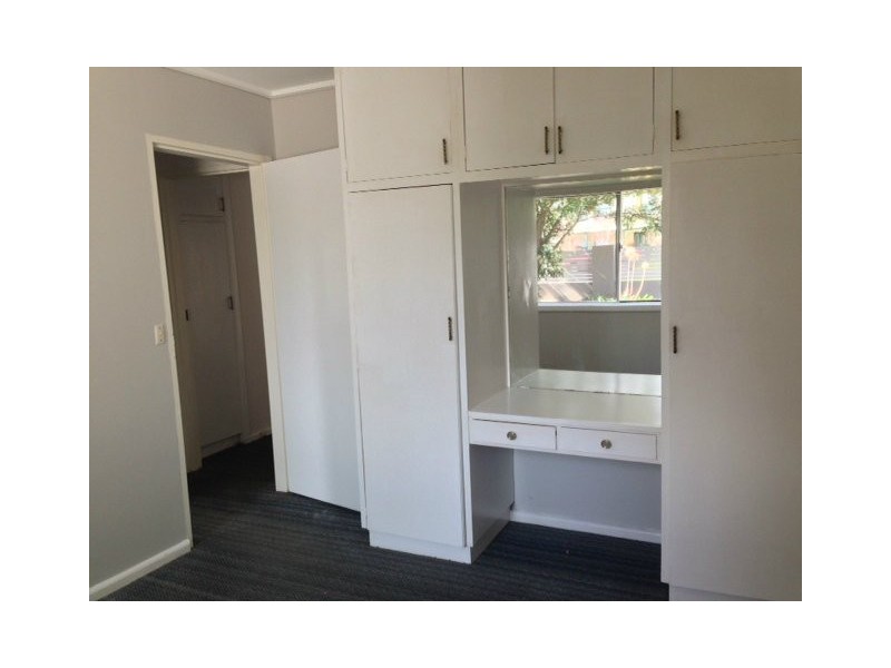 1/10 Loeman Street, Essendon VIC 3040