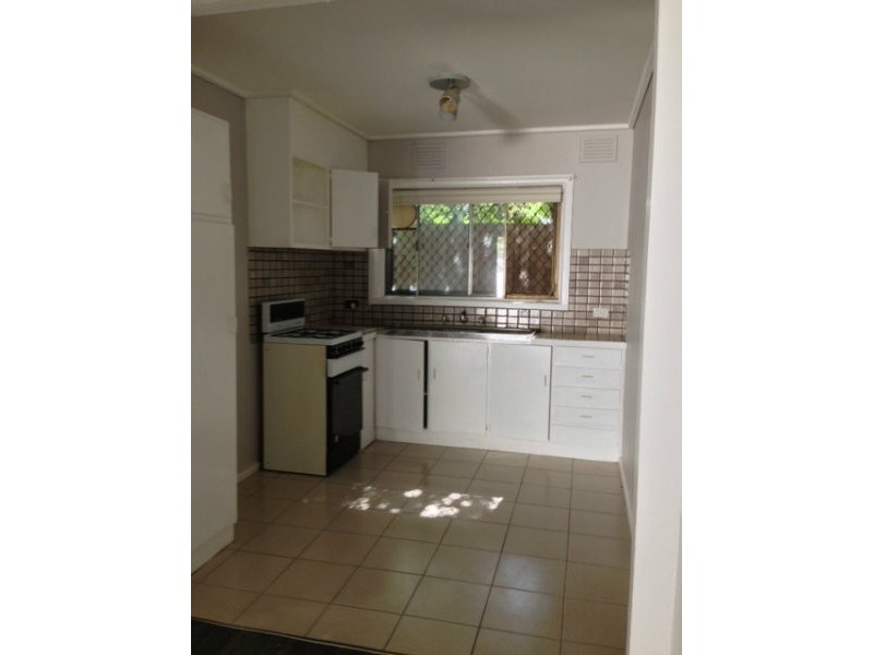 1/10 Loeman Street, Essendon VIC 3040