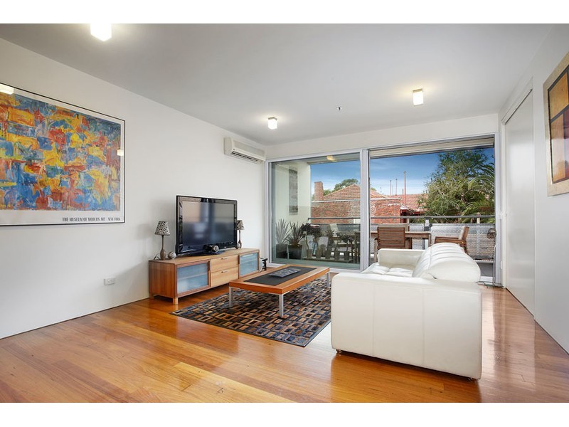4/9 Vale Street, St Kilda VIC 3182