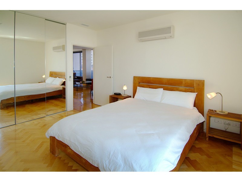 901/25 Wills Street, Melbourne VIC 3000