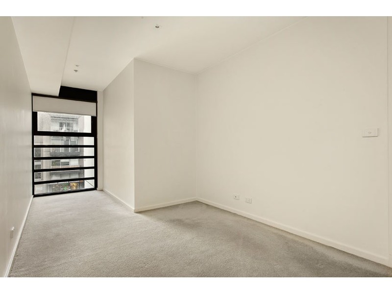 304/57 Bay Street, Port Melbourne VIC 3207