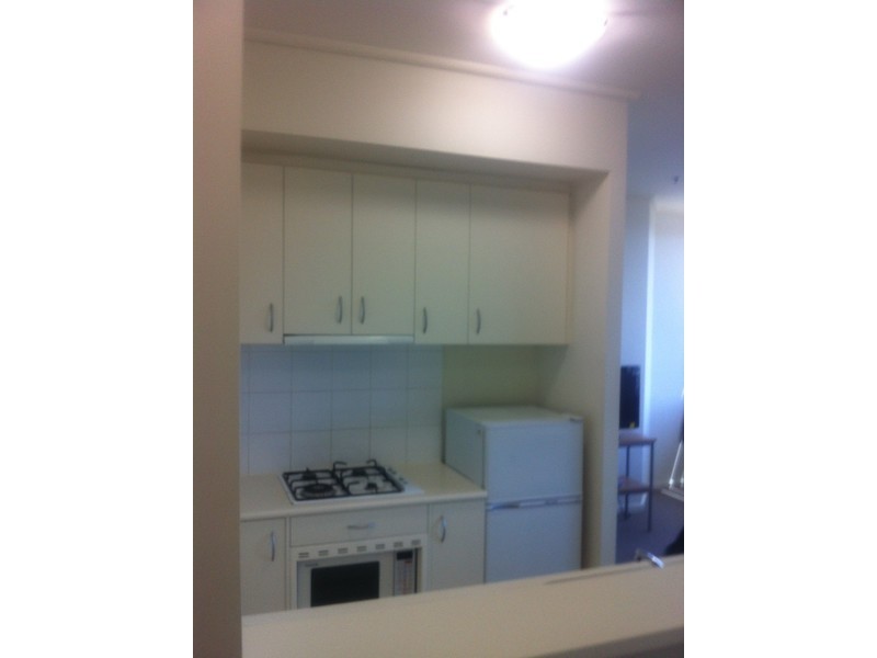 2105/570 Lygon Street, Carlton VIC 3053