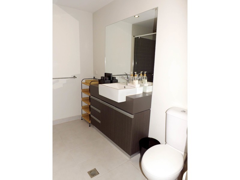 12/2 La Scala Avenue, Maribyrnong VIC 3032