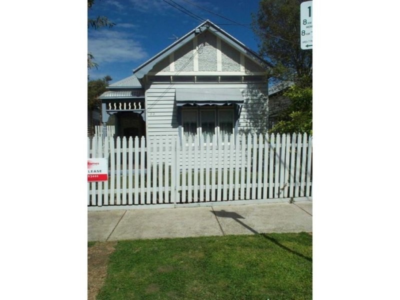 33 Shaftsbury Parade, Thornbury VIC 3071