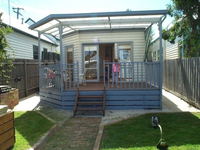 33 Shaftsbury Parade, Thornbury VIC 3071