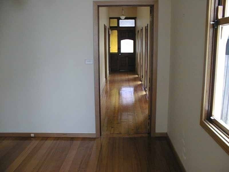 33 Shaftsbury Parade, Thornbury VIC 3071