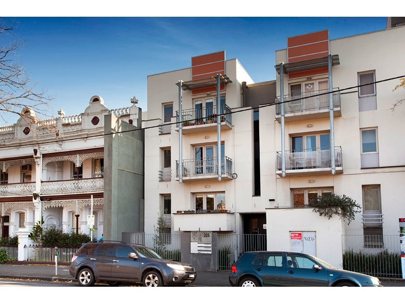 4/205 Cardigan Street, Carlton VIC 3053