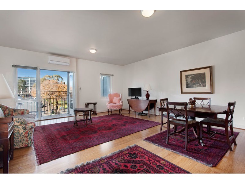 4/205 Cardigan Street, Carlton VIC 3053