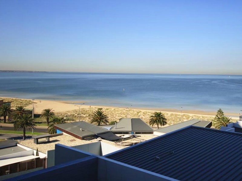 82/95 Rouse Street, Port Melbourne VIC 3207