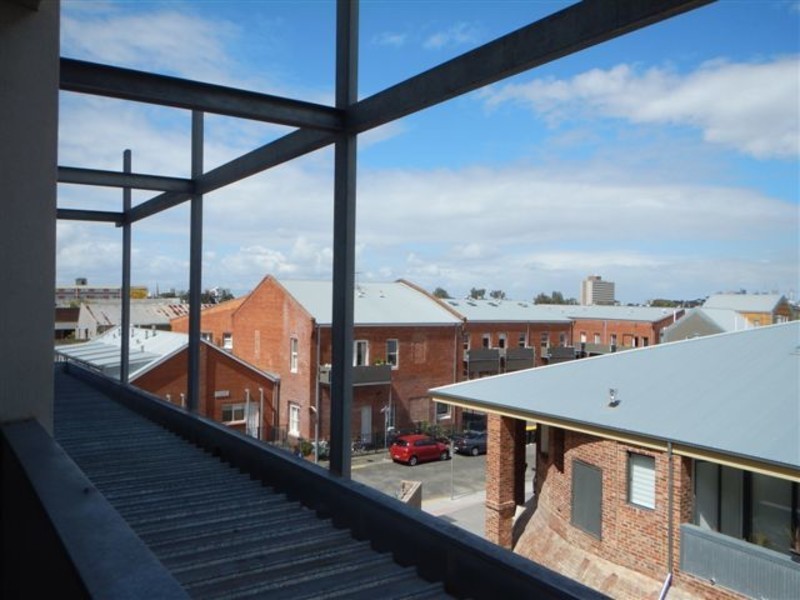 26/97 Brickworks Drive, Brunswick VIC 3056