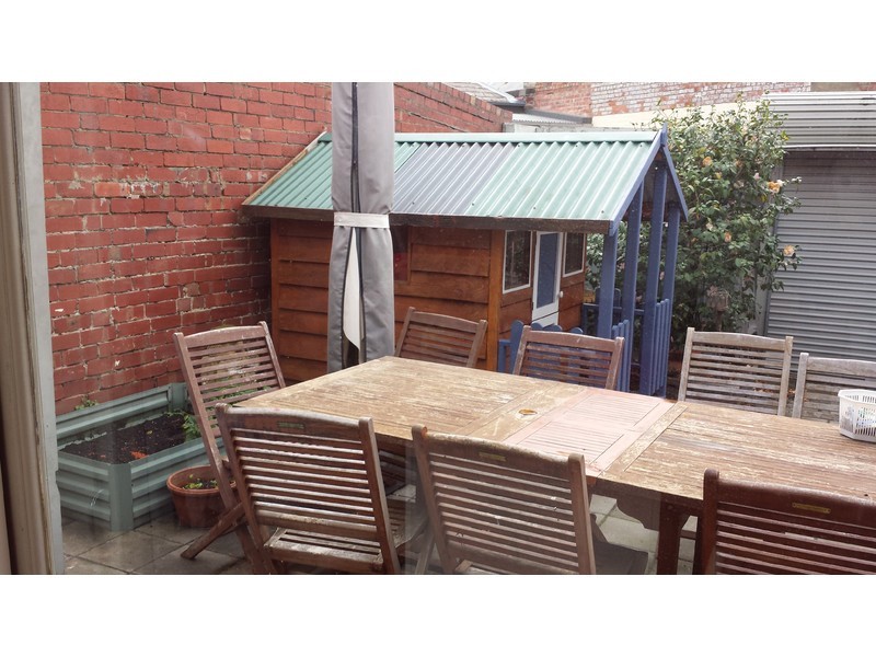 32 Bowen Crescent, Carlton North VIC 3054