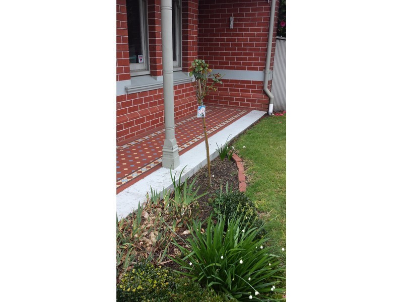 32 Bowen Crescent, Carlton North VIC 3054