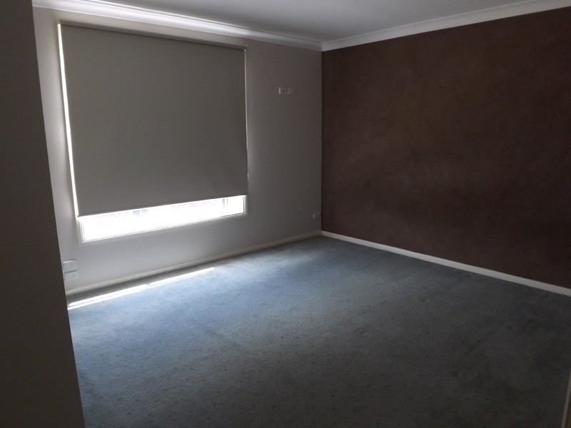 11 The Esplanade, Sydenham VIC 3037