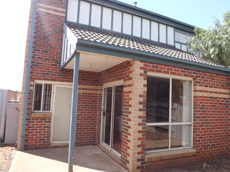 11 The Esplanade, Sydenham VIC 3037