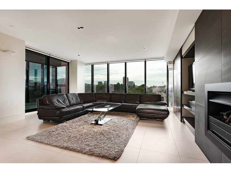 601/279 Wellington Parade South, East Melbourne VIC 3002