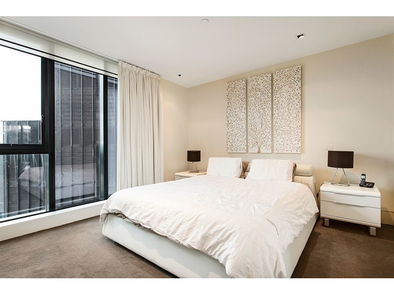 601/279 Wellington Parade South, East Melbourne VIC 3002