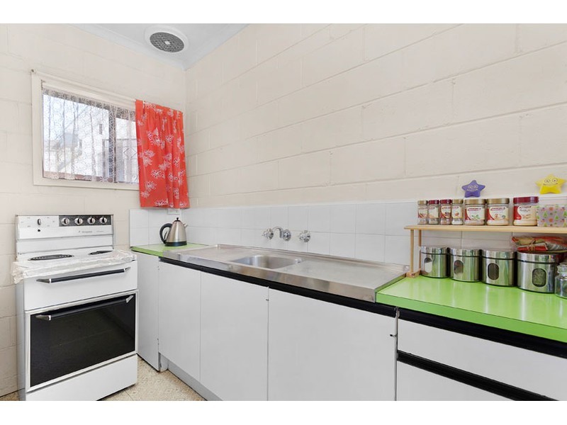 23/144 Nicholson Street, Coburg VIC 3058