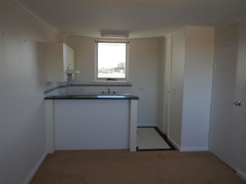 8/72 Princes Street, Flemington VIC 3031