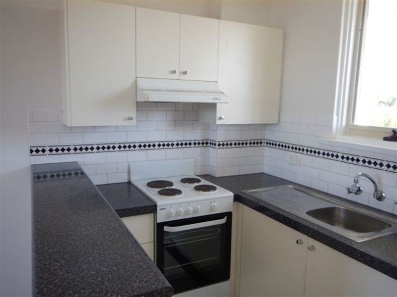 8/72 Princes Street, Flemington VIC 3031